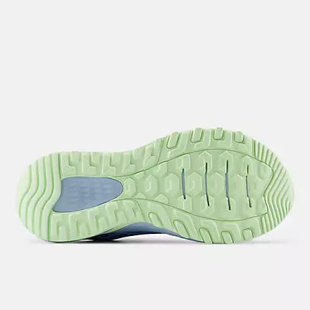 New Balance Womens Fresh Foam 410V8 Trail Shoe-