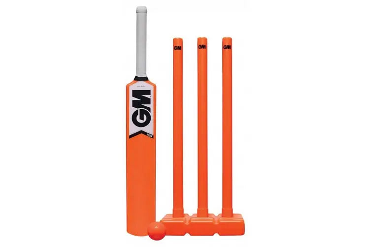 Gunn & Moore Icon Plastic All Weather Cricket Set