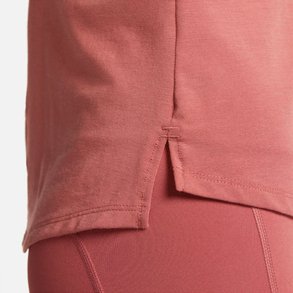 Nike Dri-FIT UV One Luxe Women's Standard Fit Short-Sleeve Top