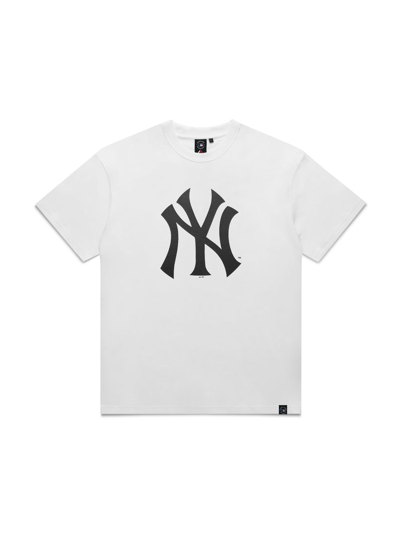 Majestic Core Logo Tee - NY Yankees -  White