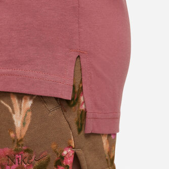 Nike Sportswear  Basic Futura Big Kids' T- Shirt